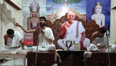 मन पर नियंत्रण के लिए देव, गुरु और धर्म का सानिध्य जरूरी : मुनिश्री संवेगरत्न सागर म.सा.
