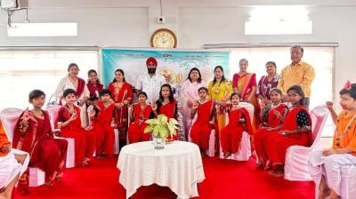 दिव्यरूपेण गरबा कन्या पूजन कन्या भोज का भव्य आयोजन किया प्रत्युषा फाउंडेशन ने।